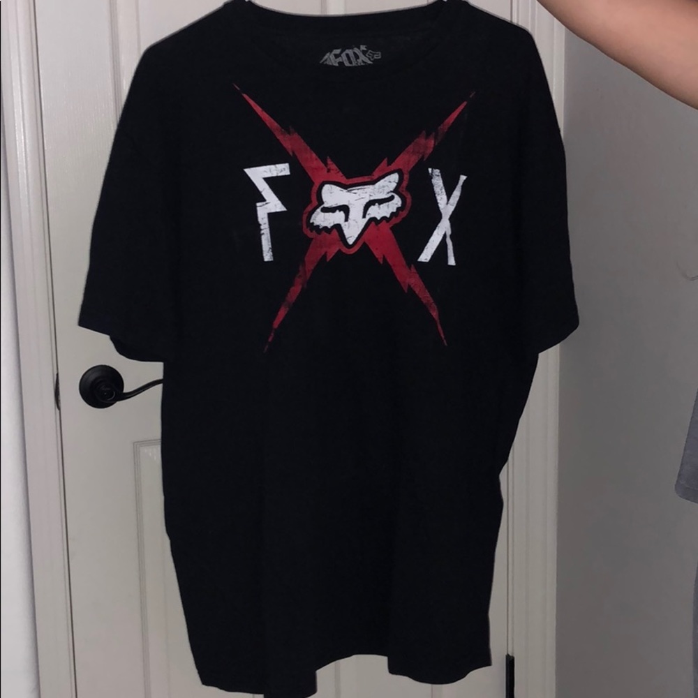 Men’s XL shirt